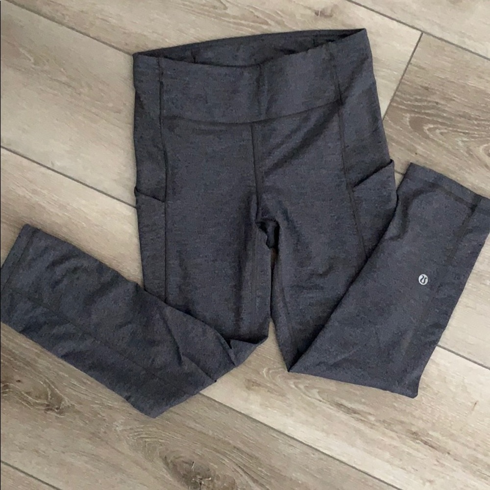 Lululemon cropped leggings